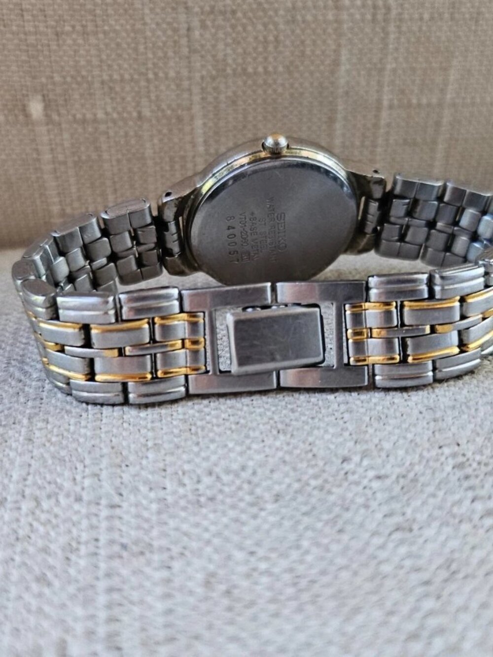 Vintage Seiko Ladies Wristwatch Gunmetal/Gold Tone Quartz Analog Wrist Watch - Picture 8 of 11